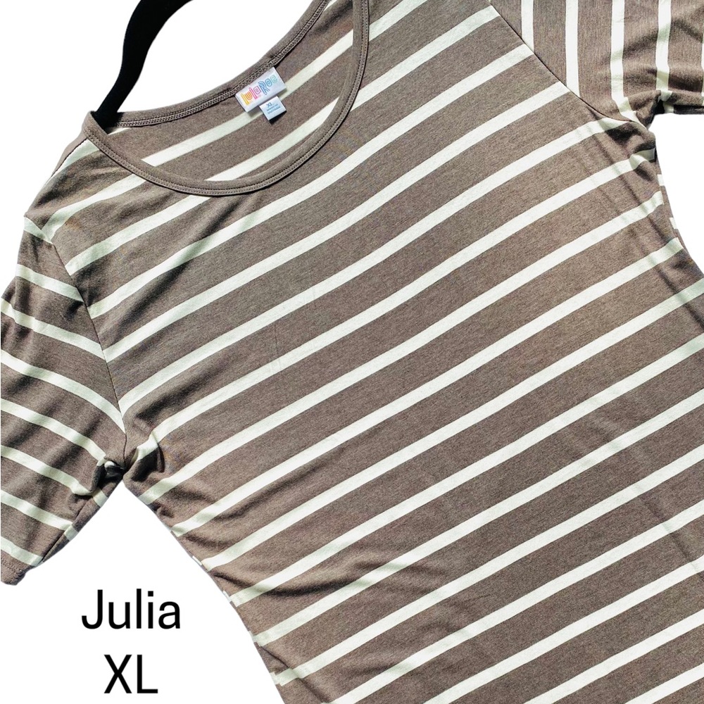 💝💝💝 3 for $33 LuLaRoe Julia Dress